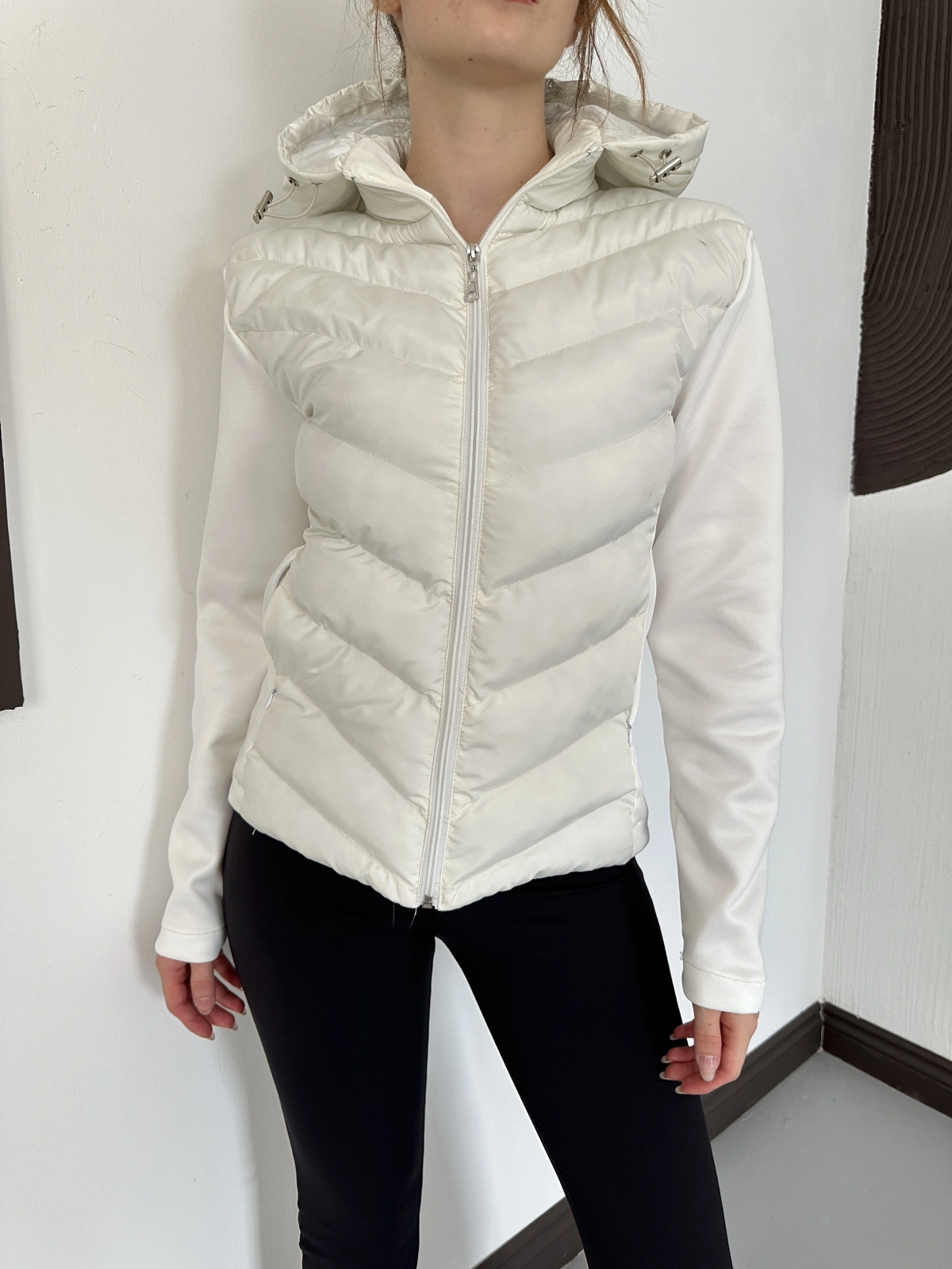 Range Kapüşonlu Şişme Mont Beyaz