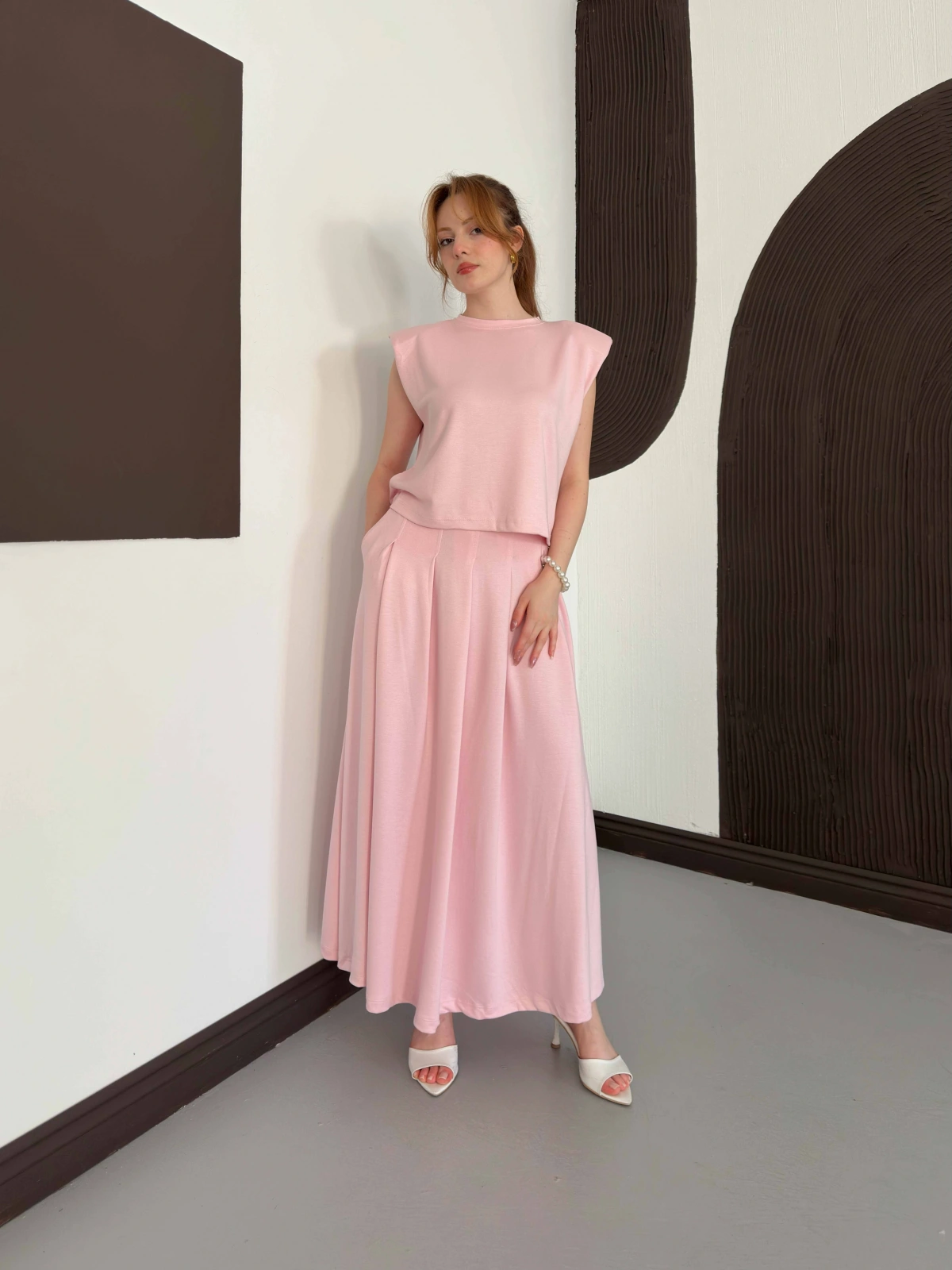Vatkalı Bluz Piliseli Etek Takım Pembe