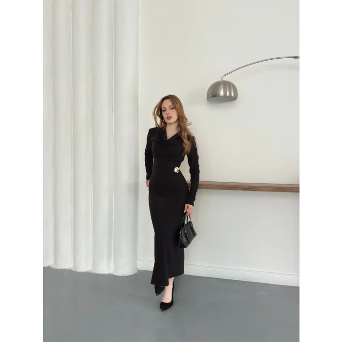 Aksesuar Detaylı Uzun Kol Elbise Siyah