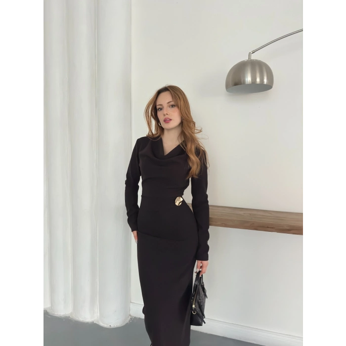 Aksesuar Detaylı Uzun Kol Elbise Siyah
