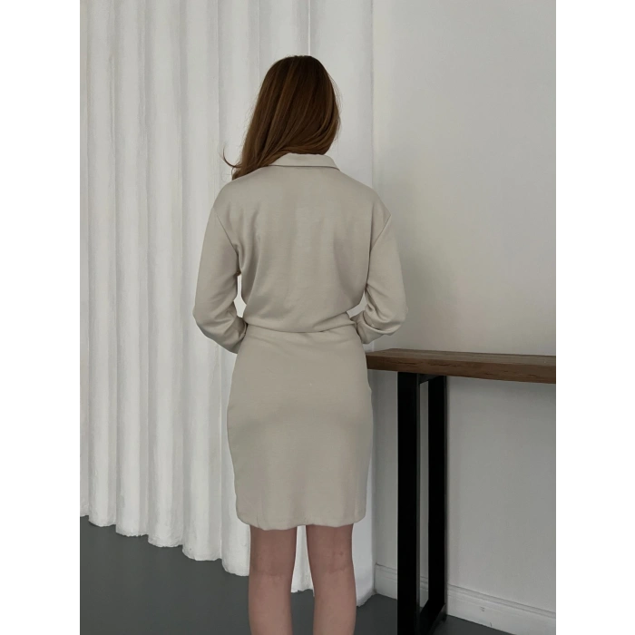 Polo Yaka Düğme Detaylı Uzun Kol Mini Elbise Bej