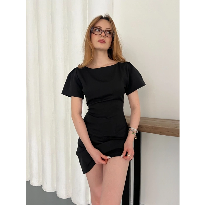 Cep Detaylı Arkası Fermuarlı Mini Elbise Siyah