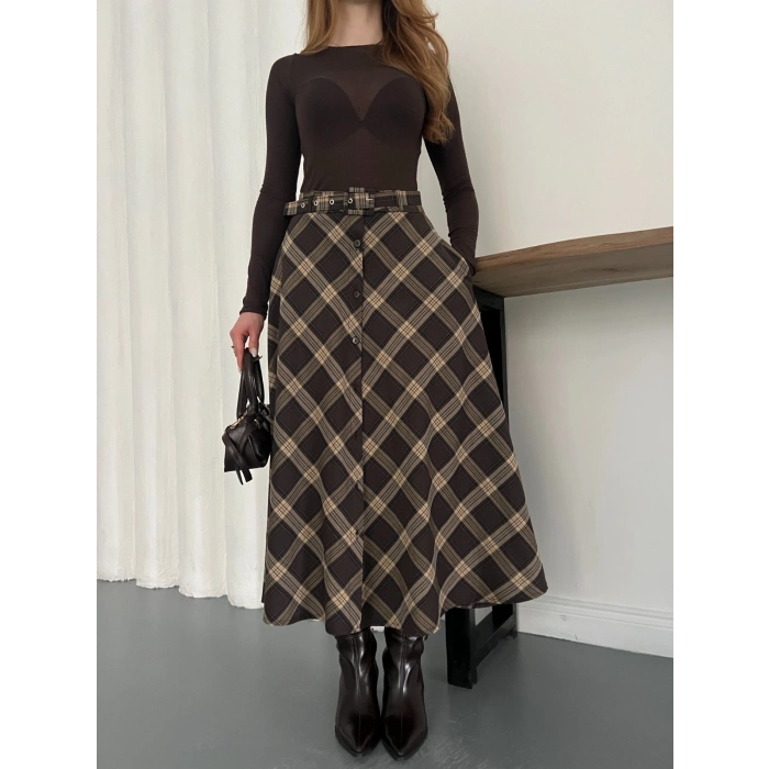 Ekose Kemerli Düğme Detaylı Etek Kahve