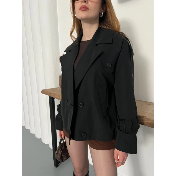 Omuz Kol Manşet Detaylı Cepli Trenç Ceket Siyah
