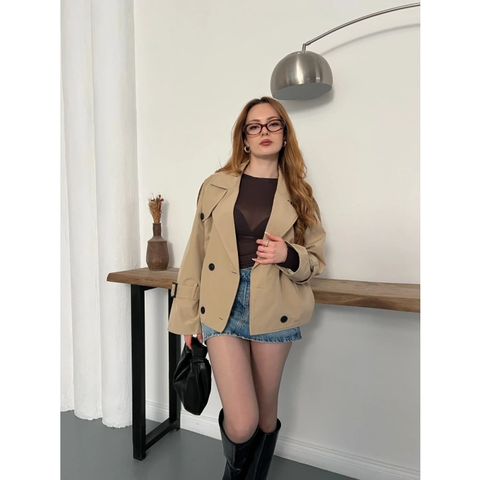 Omuz Kol Manşet Detaylı Cepli Trenç Ceket Camel