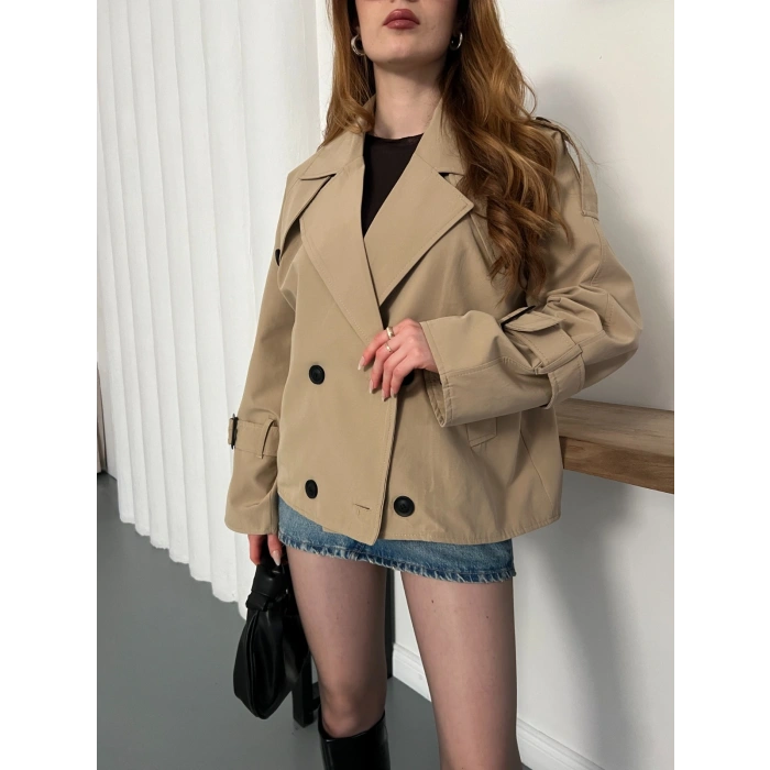 Omuz Kol Manşet Detaylı Cepli Trenç Ceket Camel