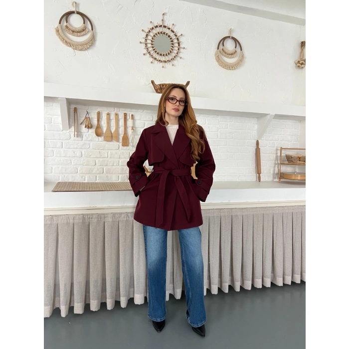 Kemer ve Manşet Detaylı Kısa Trençkot Bordo
