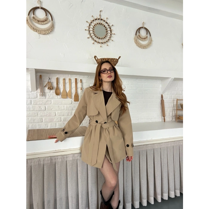 Kemer ve Manşet Detaylı Kısa Trençkot Camel