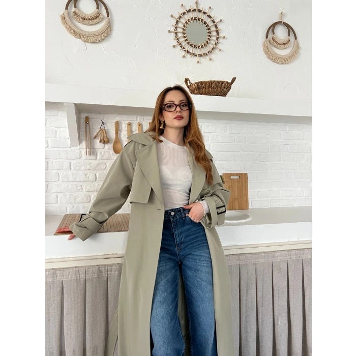 Kemer ve Manşet Detaylı Uzun Trençkot Haki