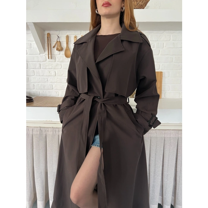 Kemer ve Manşet Detaylı Uzun Trençkot Kahve