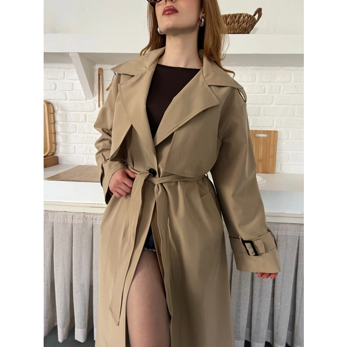 Kemer ve Manşet Detaylı Uzun Trençkot Camel