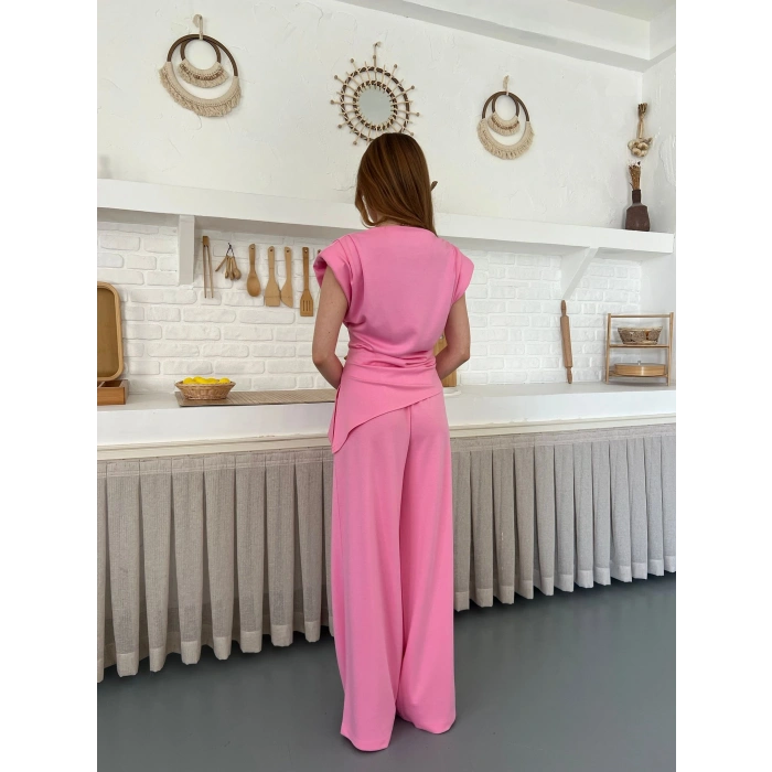 Omuz Vatkalı Asimetrik Kesim Takım Pembe