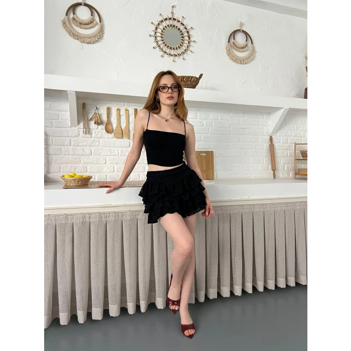 Dantel Detay Fırfırlı Mini Etek Siyah