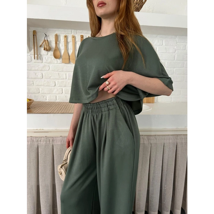 Modal Kumaş Rahat Kalıp Takım Yeşil