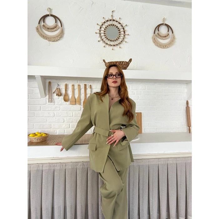Gold Kemer Detaylı Tasarım Yaka Takım Haki