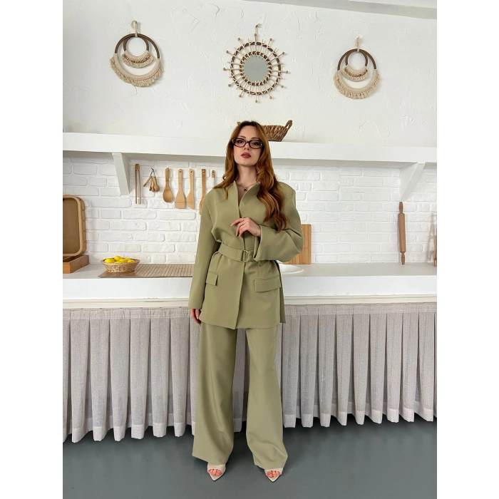 Gold Kemer Detaylı Tasarım Yaka Takım Haki