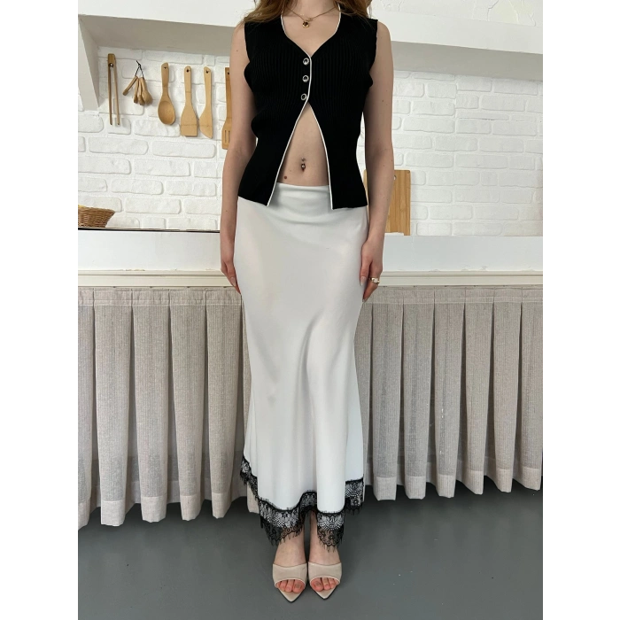 Dantel Detaylı Saten Maxi Etek Beyaz