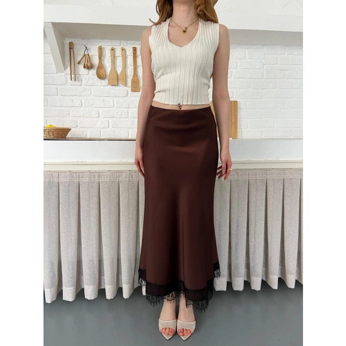 Dantel Detaylı Saten Maxi Etek Kahve