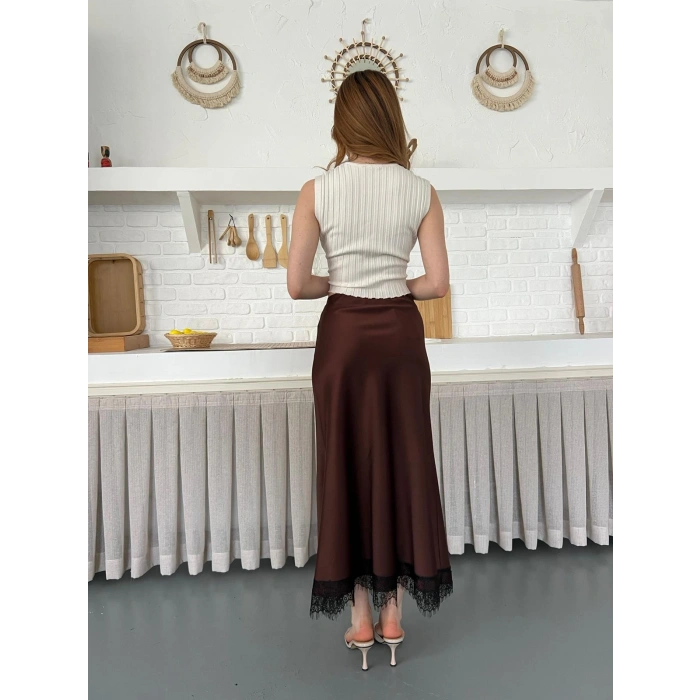 Dantel Detaylı Saten Maxi Etek Kahve
