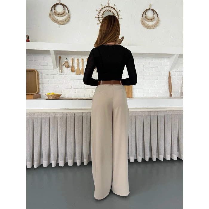 Pile Detaylı Kemerli Bol Paça Pantolon Bej