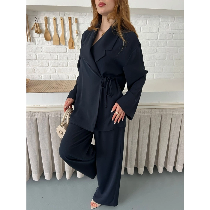 Kruvaze Yaka Yan Bağlamalı Feminen Takım Antrasit