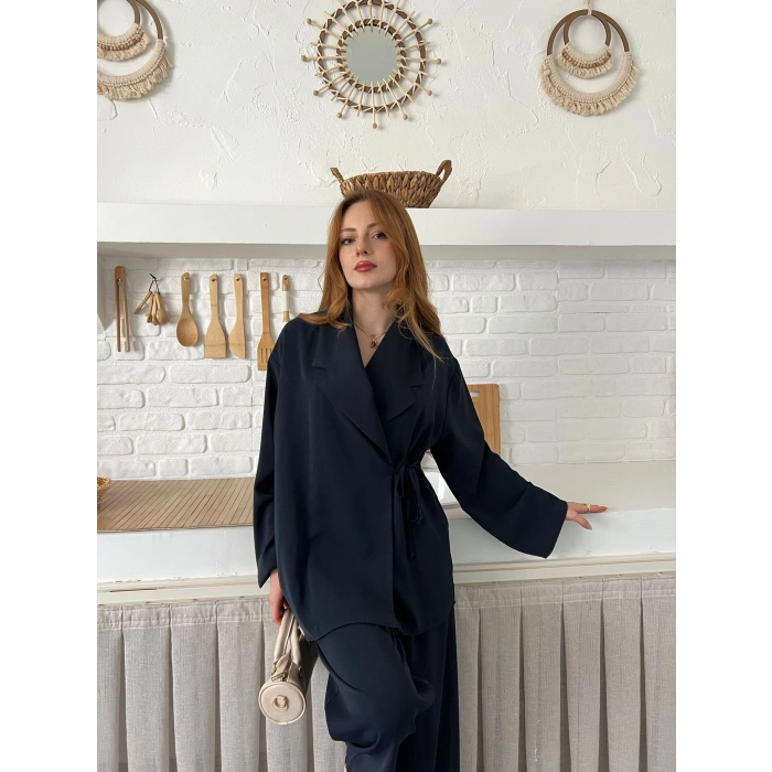 Kruvaze Yaka Yan Bağlamalı Feminen Takım Antrasit