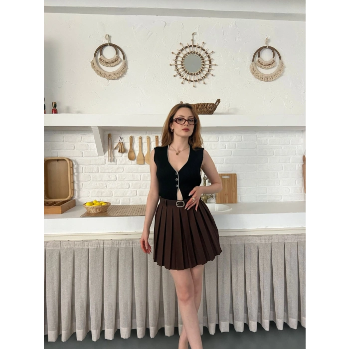 Piliseli İçi Şortlu Kemerli Etek Acı Kahve