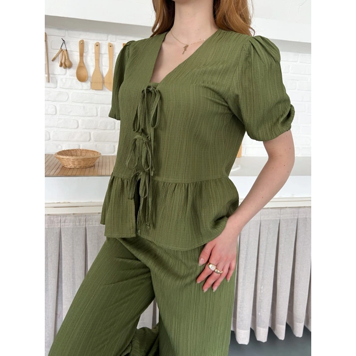 Çilek Kumaş Önden Bağlamalı Takım Yeşil