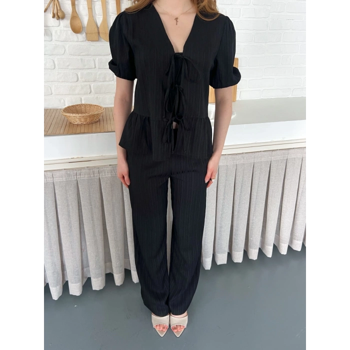 Çilek Kumaş Önden Bağlamalı Takım Siyah