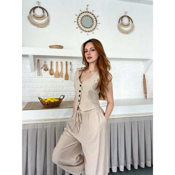 Çilek Kumaş Yelekli Takım Bej