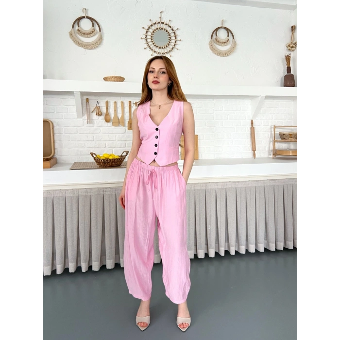 Çilek Kumaş Yelekli Takım Pembe