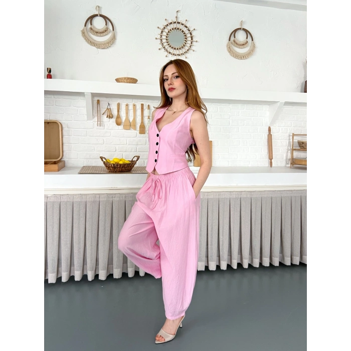 Çilek Kumaş Yelekli Takım Pembe
