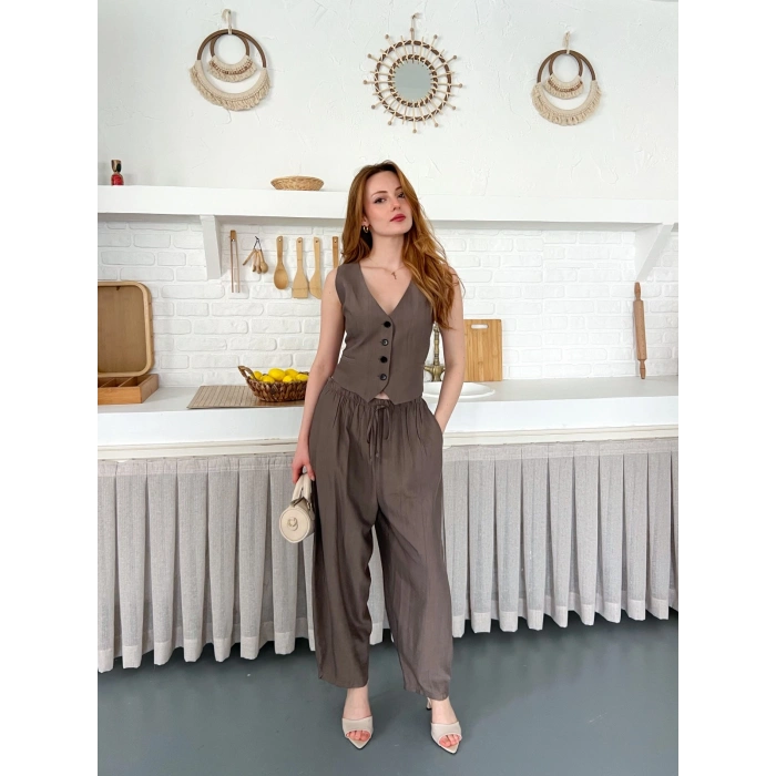 Çilek Kumaş Yelekli Takım Kahve