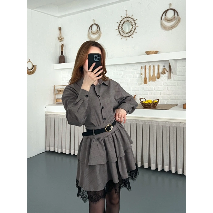 Kemer Detaylı Ekose Kumaş Dantel Etekli Takım Kahve