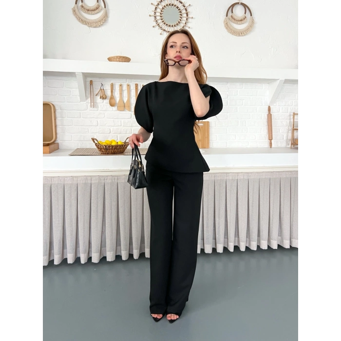 Omuz Detaylı Pantolonlu Takım Siyah