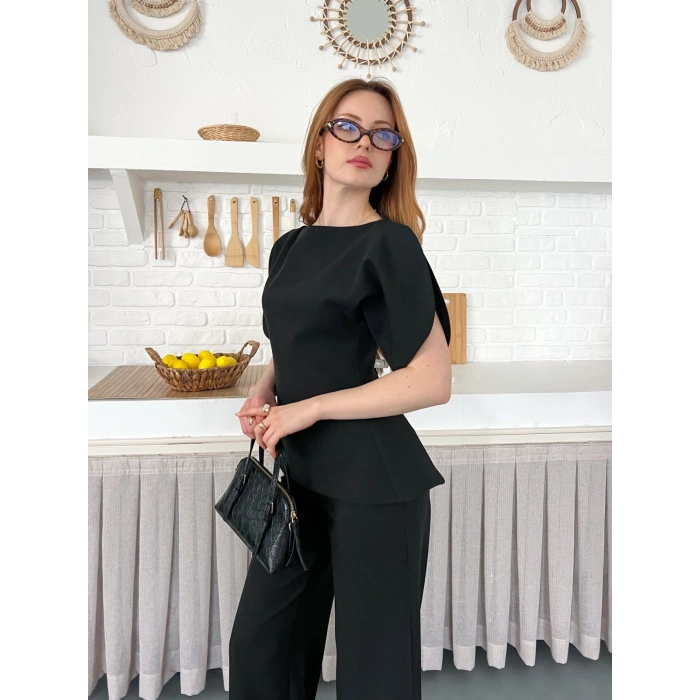 Omuz Detaylı Pantolonlu Takım Siyah