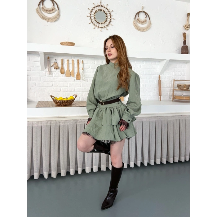 Arka Bağlama Detaylı Dantelli Elbise Haki