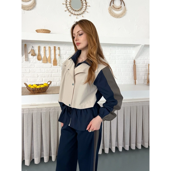 Blok Renk Tasarımlı Çıtçıt Detaylı Bel Lastikli Takım Bej