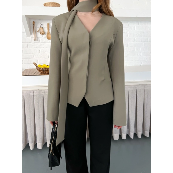 Fular Detaylı Düğmeli Ceket Haki