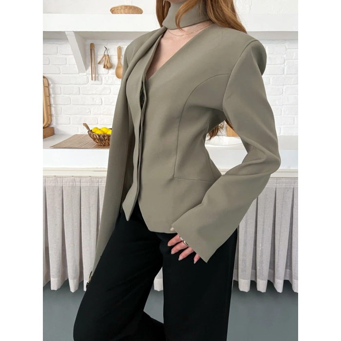 Fular Detaylı Düğmeli Ceket Haki