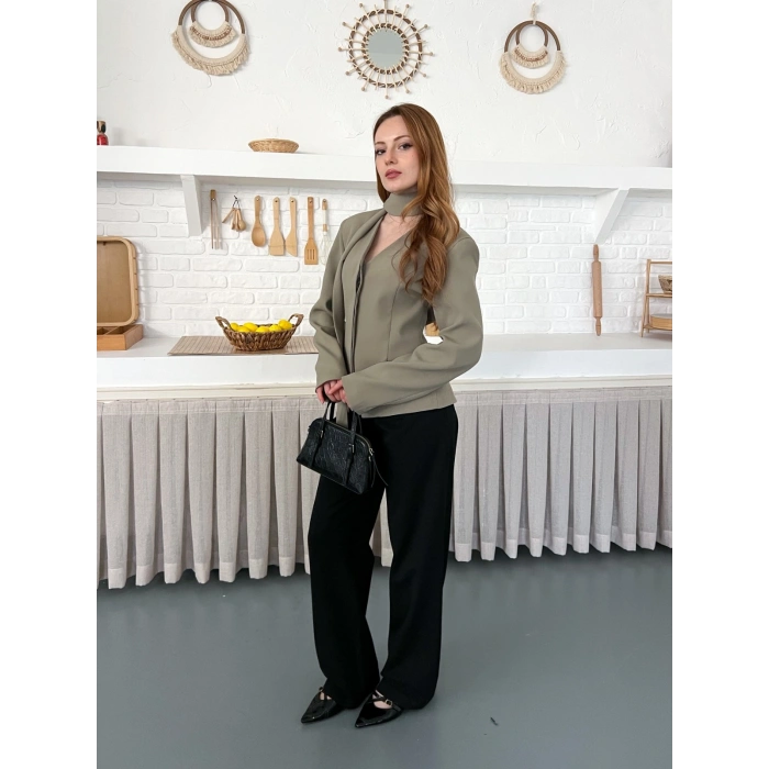 Fular Detaylı Düğmeli Ceket Haki