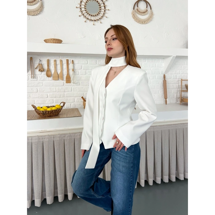 Fular Detaylı Düğmeli Ceket Beyaz