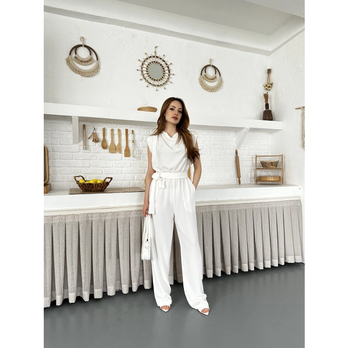 Kuşaklı Yaka Detaylı Zarif Tulum Beyaz