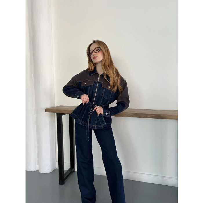 Bel Kuşaklı Fermuar Detaylı Denim Takım