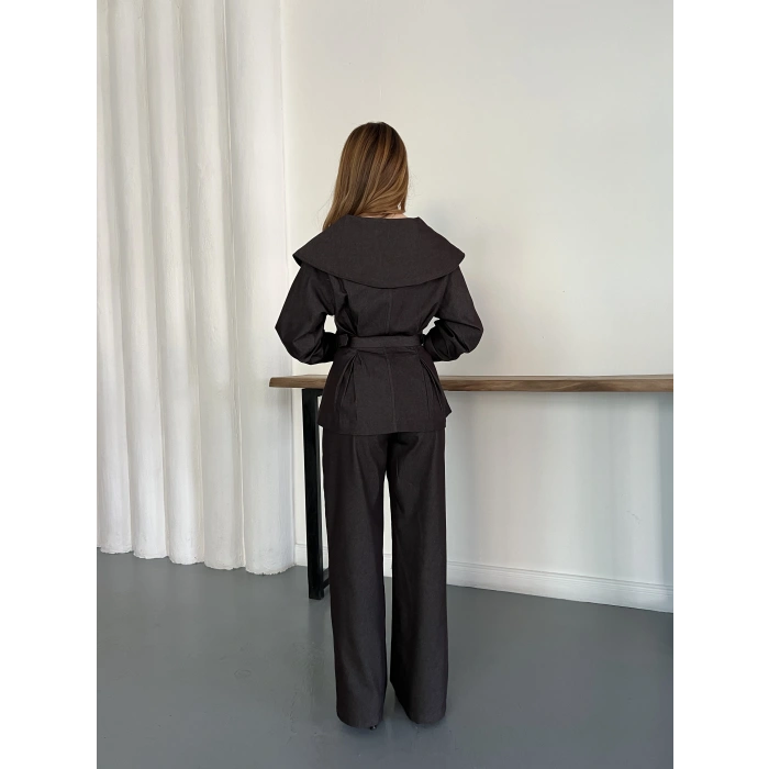 Yaka Detaylı Fermuarlı Tasarım Denim Takım Acı Kahve