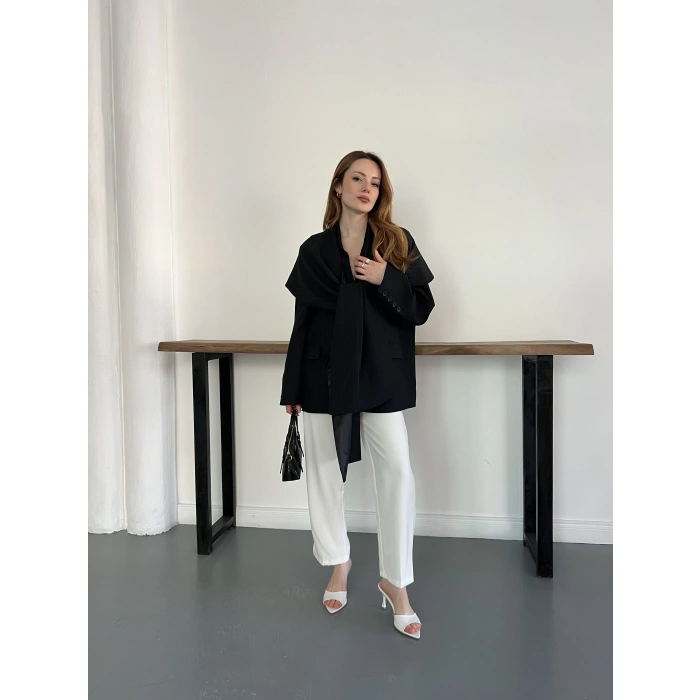 Çizgi Desen Önden Bağlamalı Tasarım Ceket Siyah