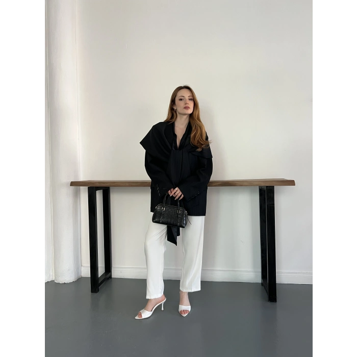 Çizgi Desen Önden Bağlamalı Tasarım Ceket Siyah