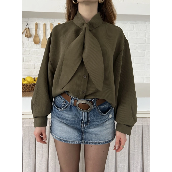 Fular Yaka Detaylı Oversize Gömlek Yeşil