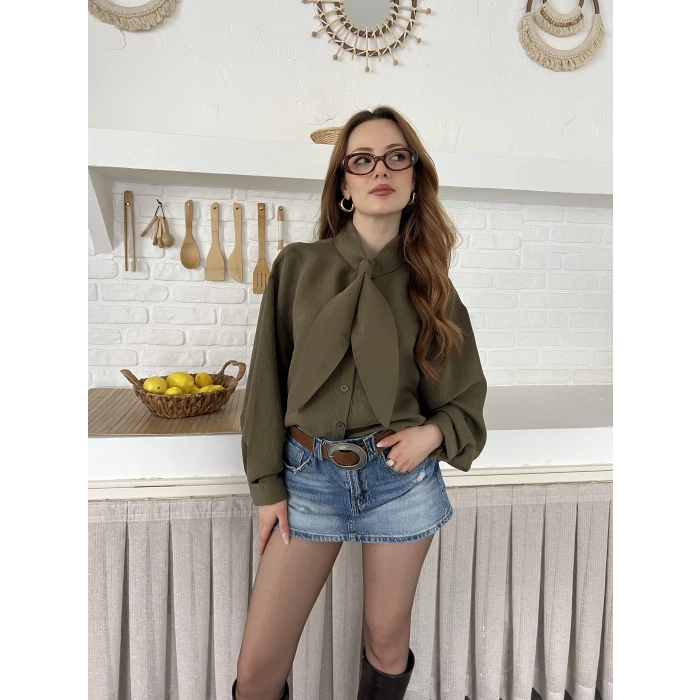 Fular Yaka Detaylı Oversize Gömlek Yeşil