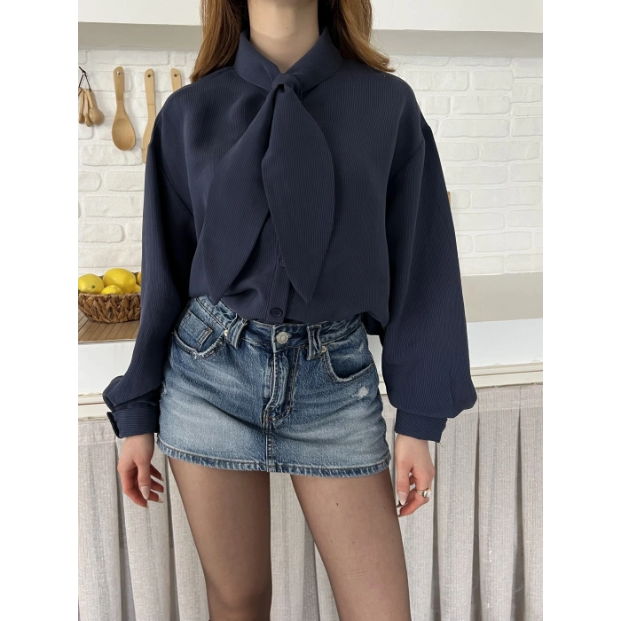 Fular Yaka Detaylı Oversize Gömlek Lacivert